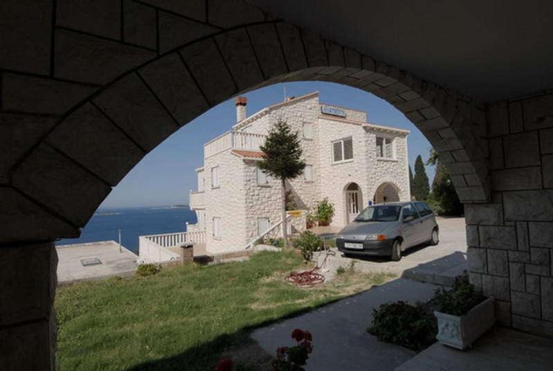 מליני Apartments Marnic מראה חיצוני תמונה