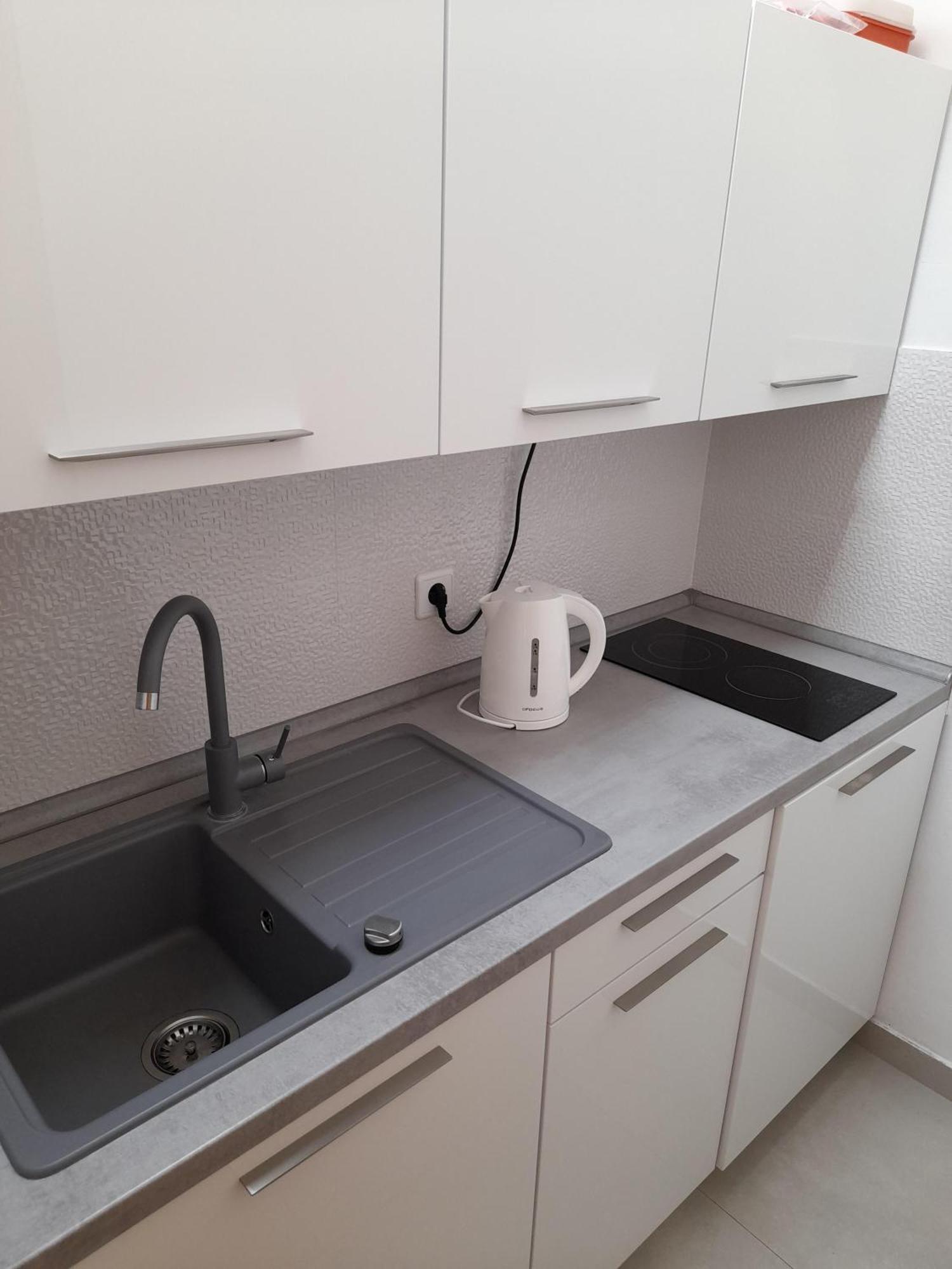 מליני Apartments Marnic מראה חיצוני תמונה
