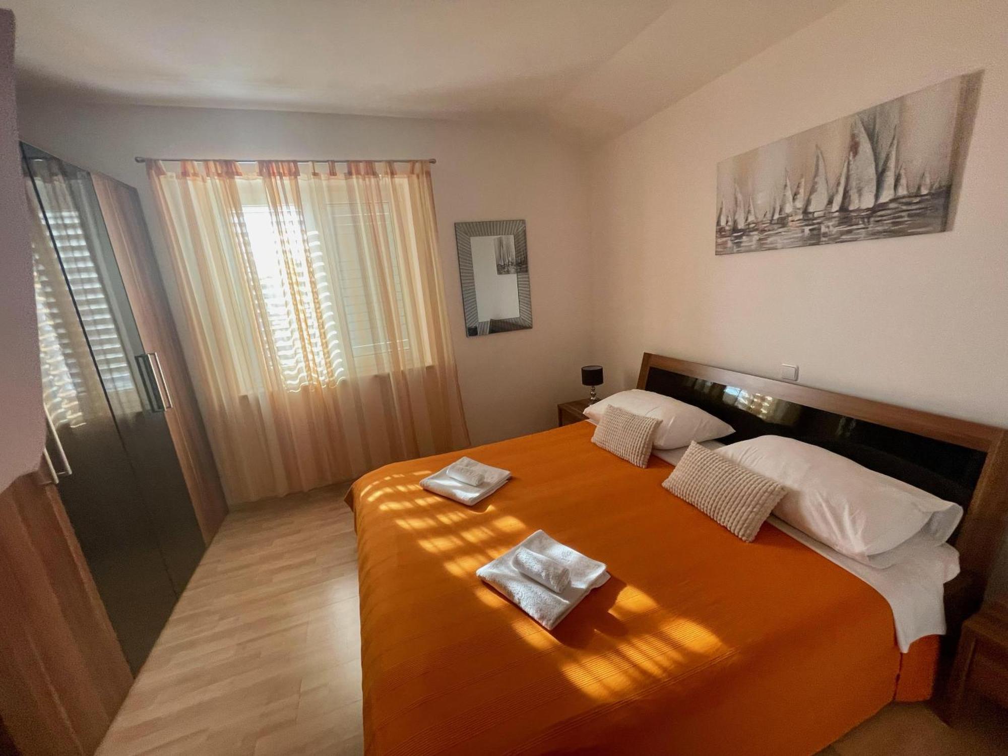מליני Apartments Marnic מראה חיצוני תמונה